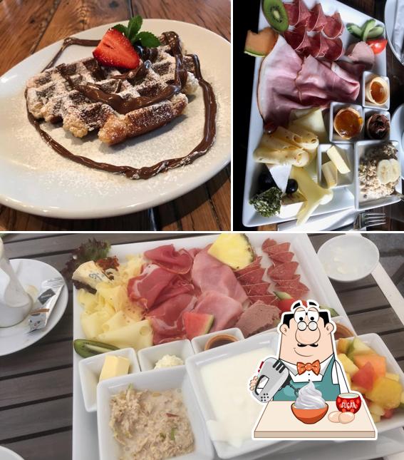 Kaffeerösterei & Café edelweiss propose un nombre de plats sucrés