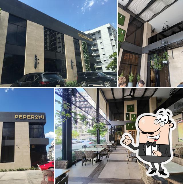 Restaurante Peperoni, Santo Domingo, F398+J28 Opiniones del restaurante