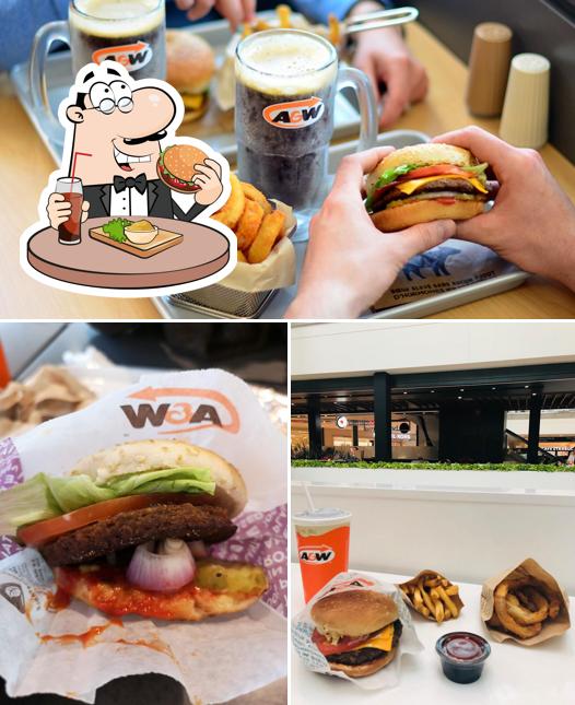 Prenez un hamburger à A&W Canada