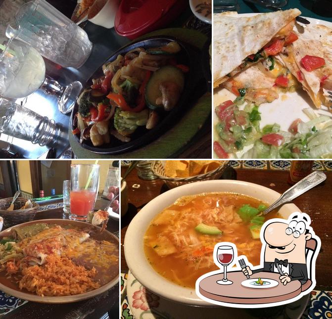 Fiesta Jalisco in Avon Restaurant menu and reviews