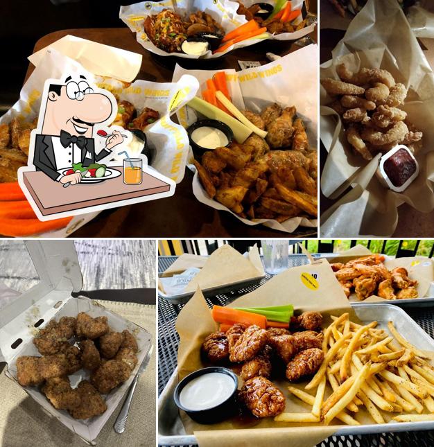 Buffalo Wild Wings, 903 Taunton Rd E in Oshawa Restaurant menu and