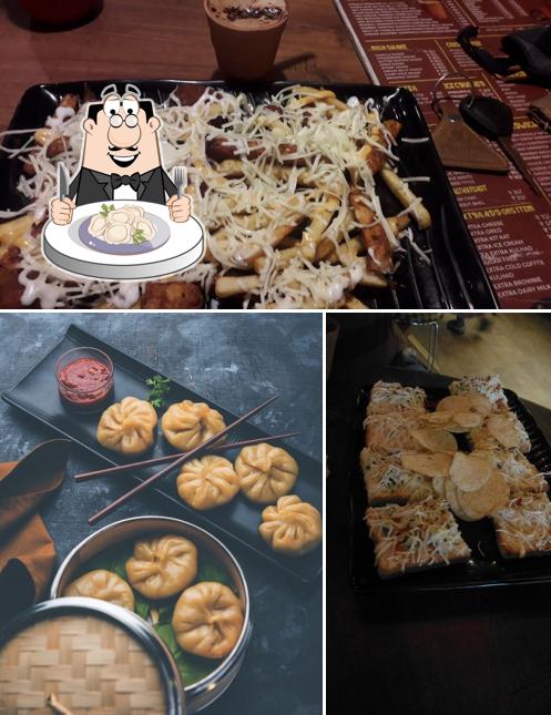 Dumplings at Chai sutta Bar (Bharuch)