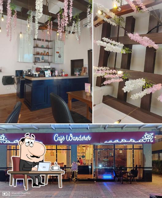 Check out how Cafe Wanderer looks inside