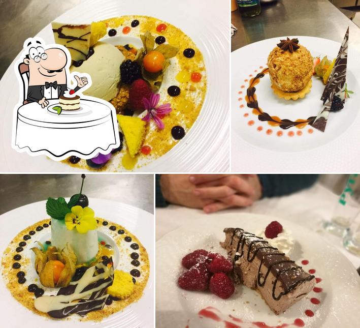 Ristorante Pizzeria Altare propose une éventail de desserts