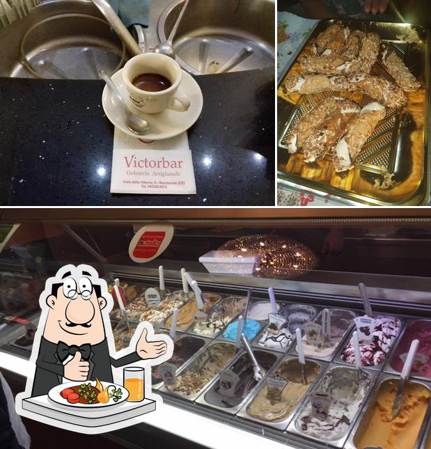 La foto di cibo e bevanda da Bar Victor caffè e gelateria dal 1962
