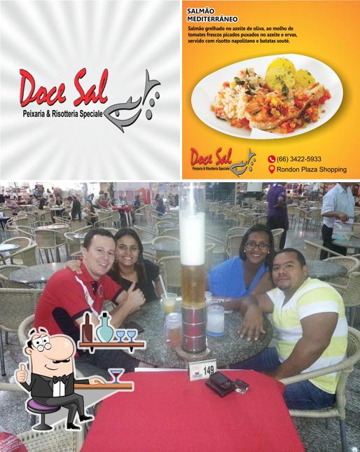 O interior do Peixaria Doce Sal