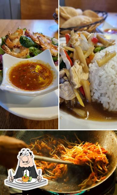Еда в "Saphan Thai"