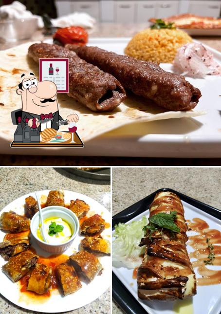 Escolha pratos de carne no Restaurante Lala Turca