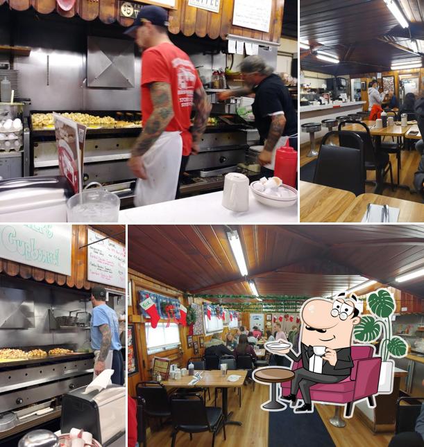 Mother's Cupboard in Syracuse Restaurant menu and reviews