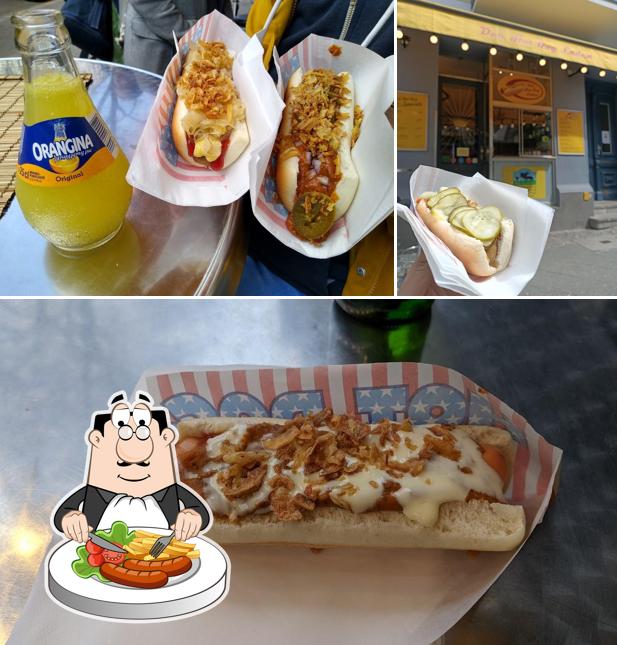 The image of DER HOT DOG LADEN’s food and beer
