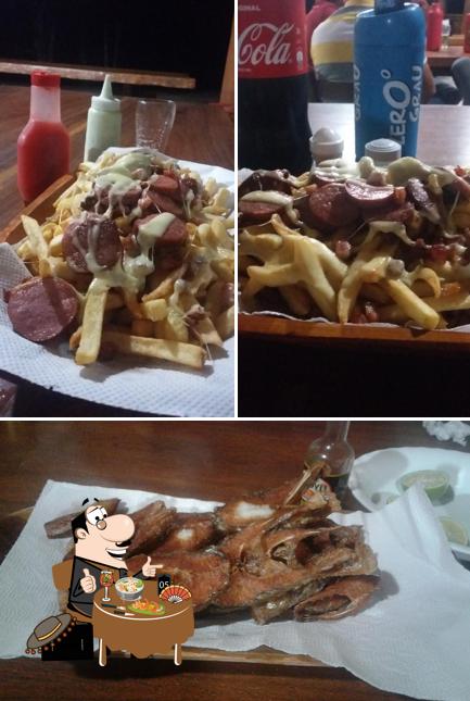 Comida em Bar do Dedi