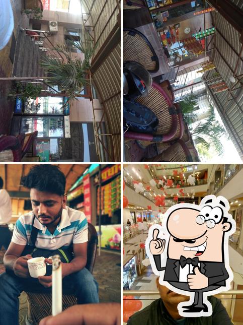 Hotel Adarsh And Family Restaurant