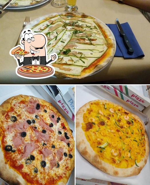 Scegli una pizza a Pizza Pazza 3