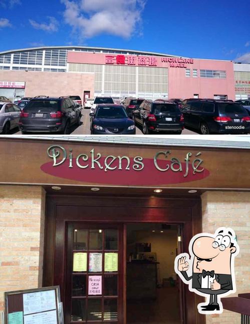 Regarder cette photo de Dickens Cafe