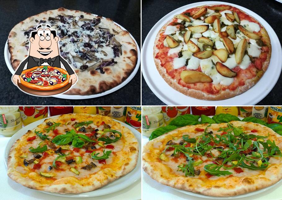 Ordina una pizza a Pizzeria Gastronomia Fast Food New Point 2020