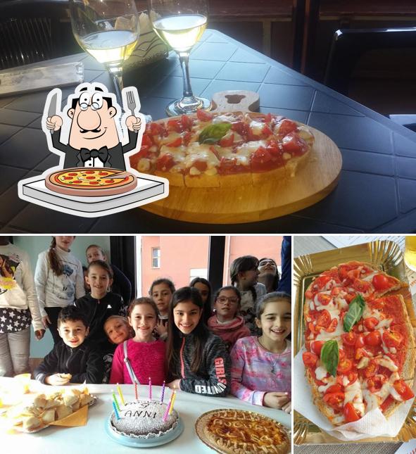 Ordina una pizza a Aire Bar