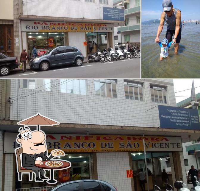 O exterior do Panificadora Rio Branco São Vicente