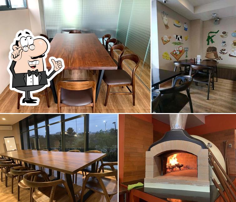 Woodfire Gourmet Pizza restaurant, Tangerang, Ruko Apartemen Casa De