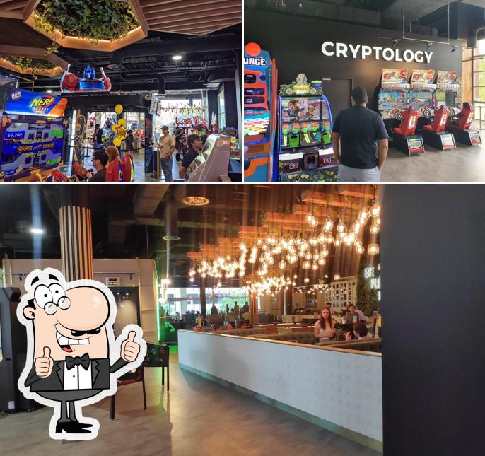 Kingpin Canberra Escape Rooms, Bowling, Karaoke, Arcade Games in
