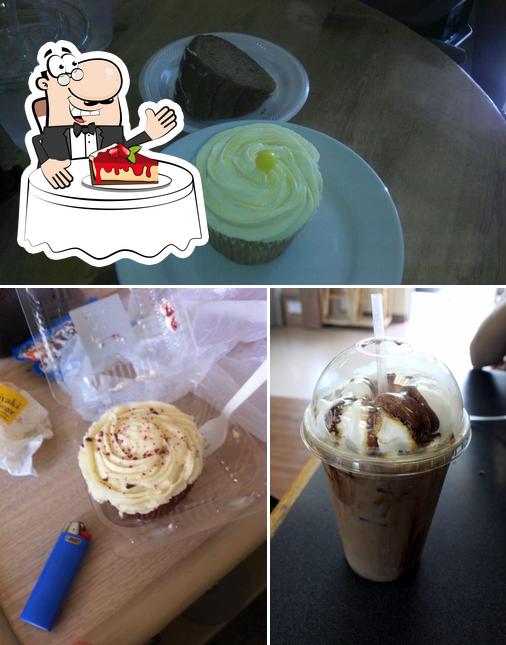 Hawaiian Happy Cakes in Honolulu Restaurant menu and reviews