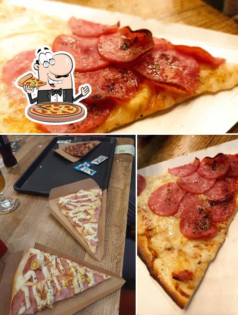 Escolha pizza no Pizza Park e Estacionamento