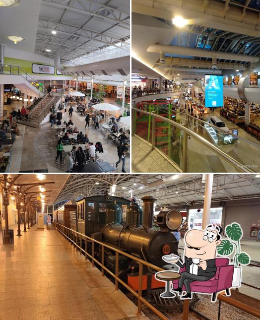 Veja imagens do interior do Shopping Estação