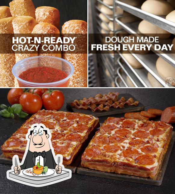 Little Caesars Pizza, 1050 N Carrier Pkwy in Grand Prairie Restaurant