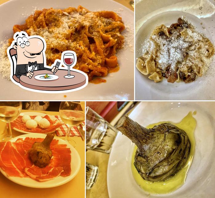 Cibo al Trattoria Etruria 39