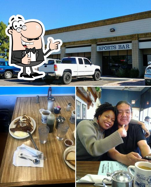 Mesquite Grill and Sports Bar in Gilbert Restaurant menu and reviews