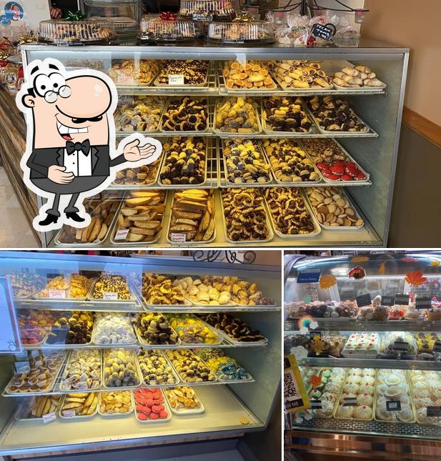 La Tavola Deli & Bakery in Coal City Restaurant menu and reviews
