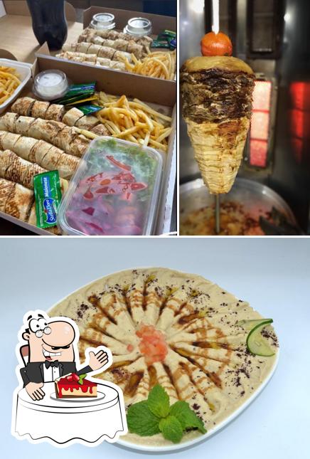 Shawarma Star - Comida Árabe Halal provê uma seleção de sobremesas
