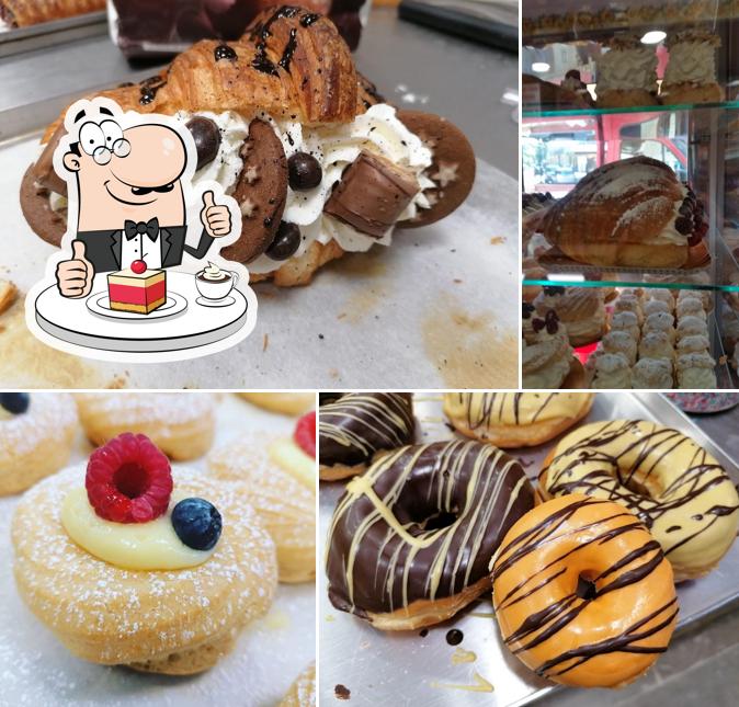 I dessert costituiscono una parte importante dell'esperienza culinaria che vivrai qui I dessert costituiscono una parte importante dell'esperienza culinaria che vivrai qui