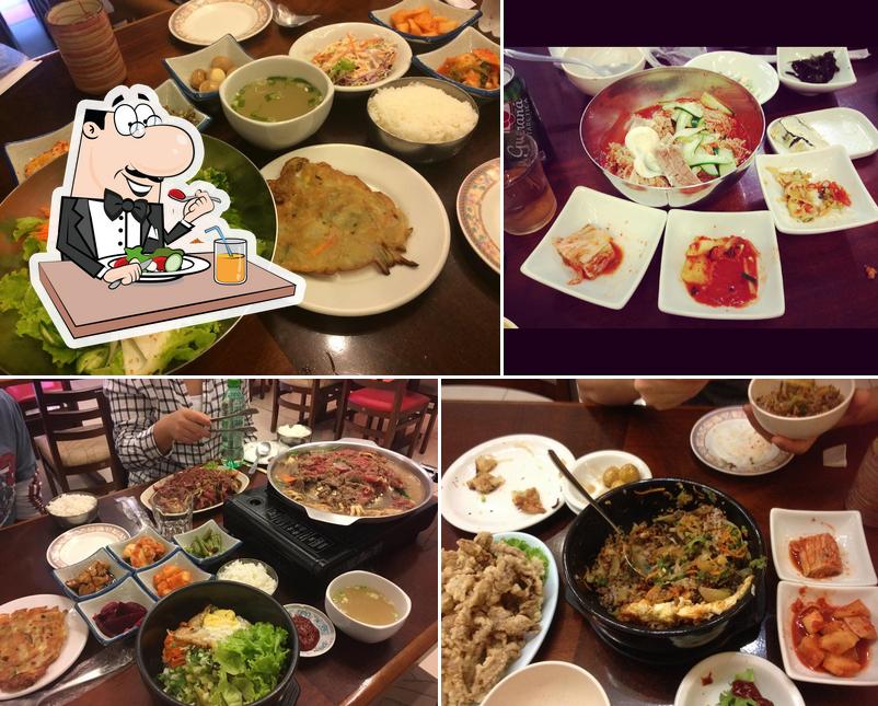 Comida em Mishirion Shim Shim (싱싱)