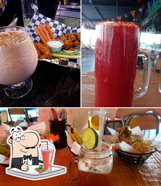 Restaurante Pistones Zacatecas Galerias, Zacatecas, Blvd. El Bote 106