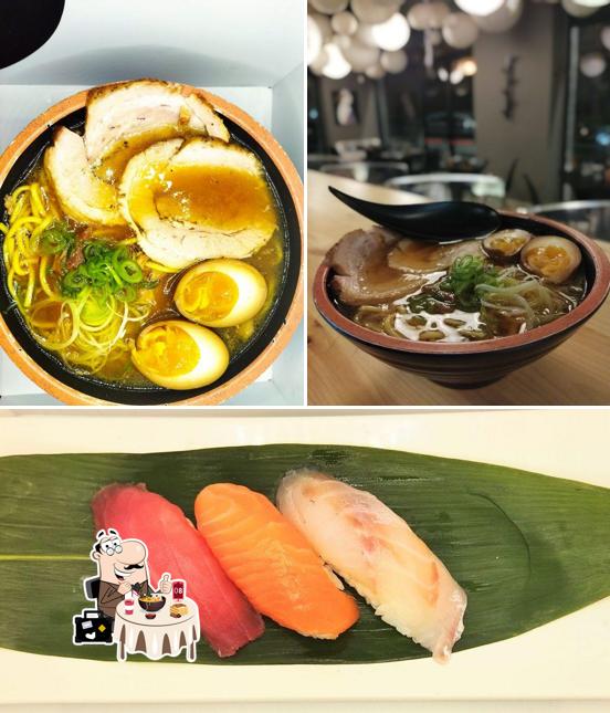 Блюда в "Sakura - Sushi Restaurant & Japanese Dining"