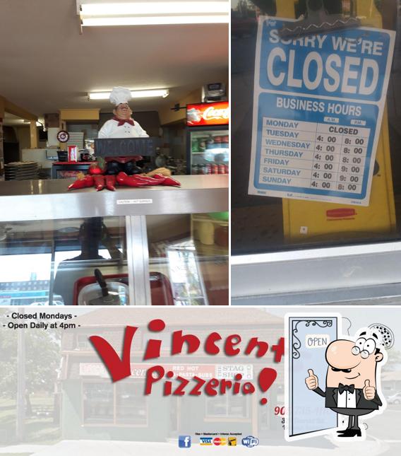 Regarder l'image de Vincent's Pizzeria