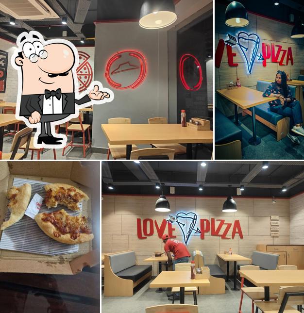 The interior of Pizza Hut Bariatu, Ranchi