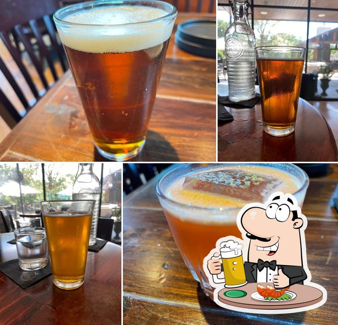 Cork & Barrel Craft Kitchen + Microbrewery in Round Rock Restaurant