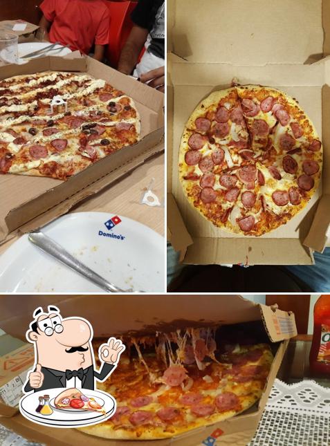 Consiga pizza no Domino's Pizza