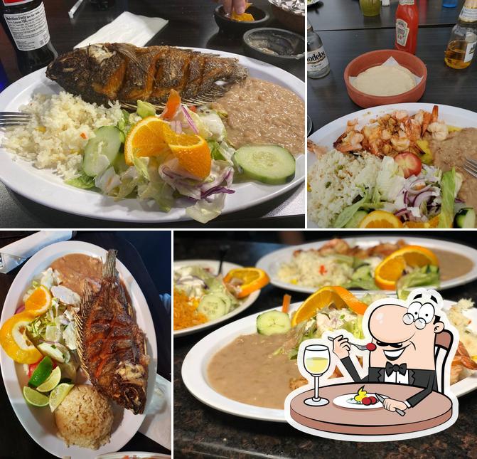 MARISCOS COSTA AZUL, 3874 N Blackstone Ave in Fresno - Restaurant menu and  reviews