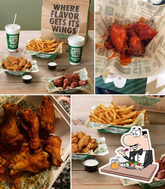 Wingstop, 1504 W Willow St in Long Beach Restaurant menu and reviews