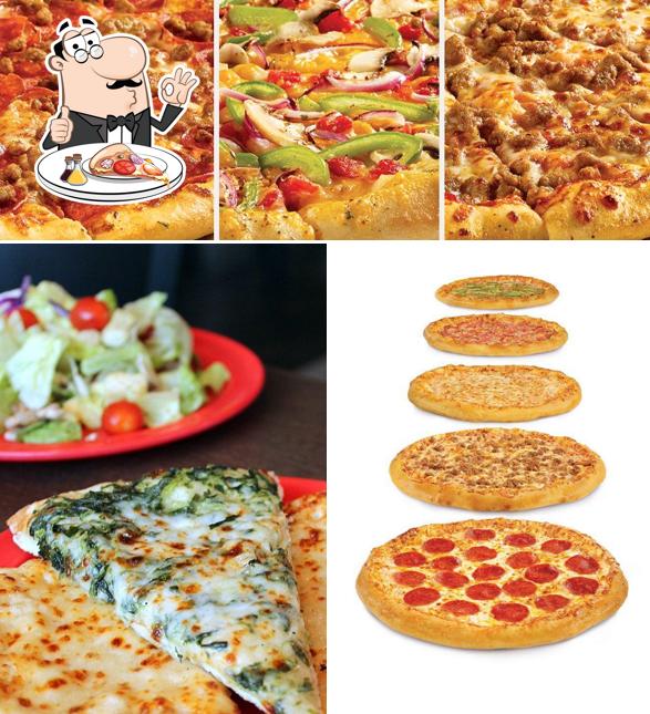 Отведайте пиццу в "Cicis Pizza"