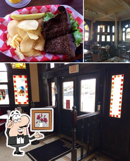 The Soda Fountain in Ballinger Restaurant menu and reviews