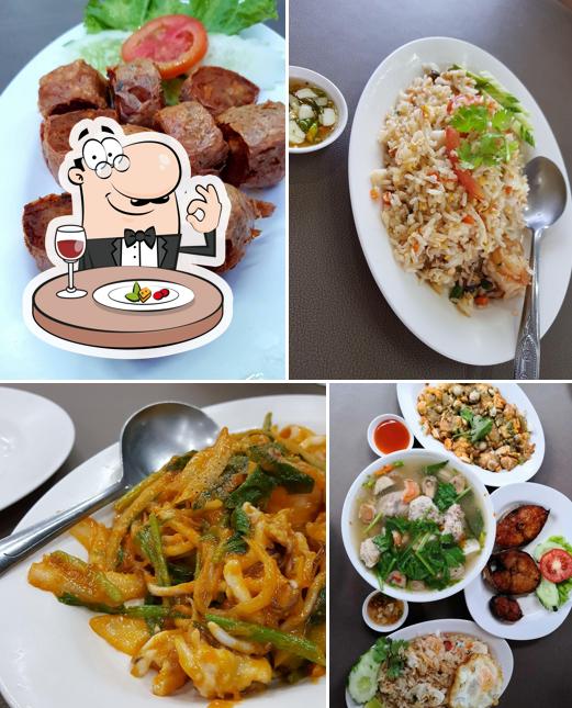 ลงบงหวปลาหมอไฟ restaurant Nong Kae Restaurant reviews