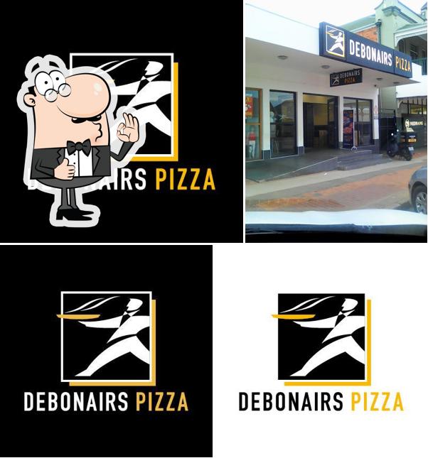 See this pic of Debonairs Pizza