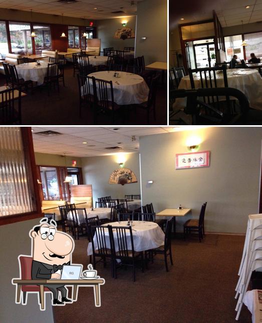 Gourmet Chinese Restaurant in Port Moody - Restaurant menu and reviews