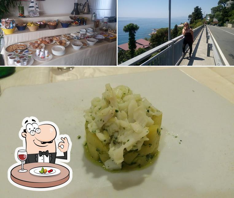 Ristorante Blu di Mare si caratterizza per la cibo e esterno