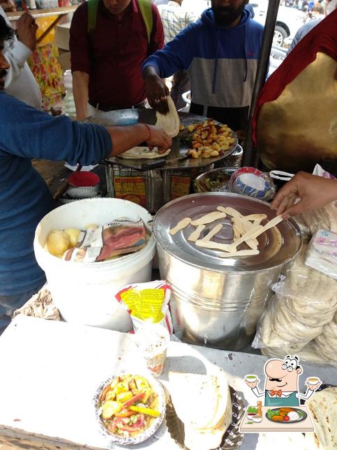 Food at Chole kulche