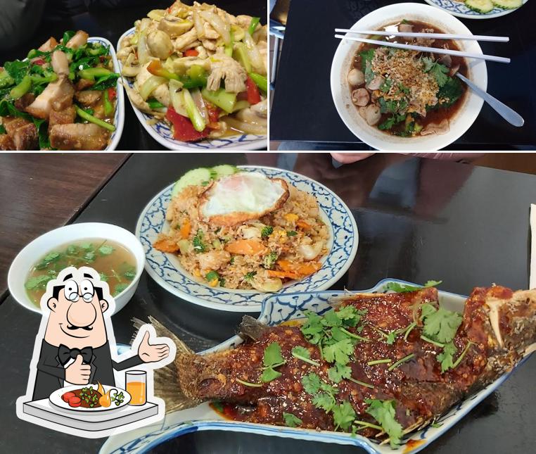 Meals at Salween Thai Restaurant