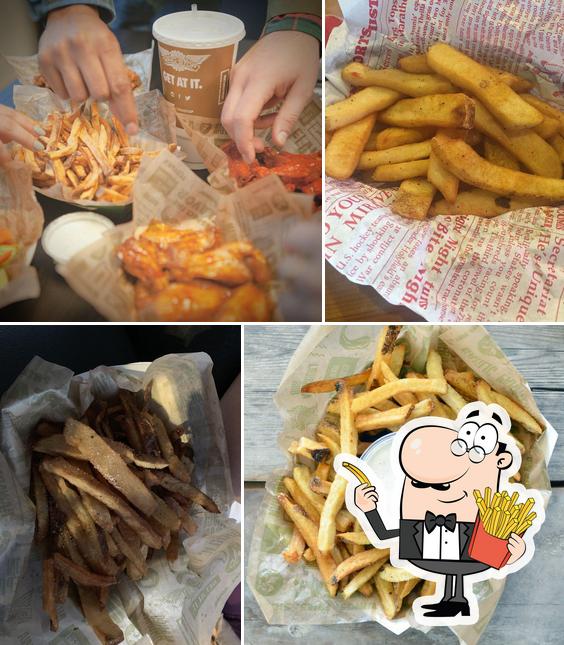 Wingstop, 3440 NW 79th St in Miami Restaurant menu and reviews